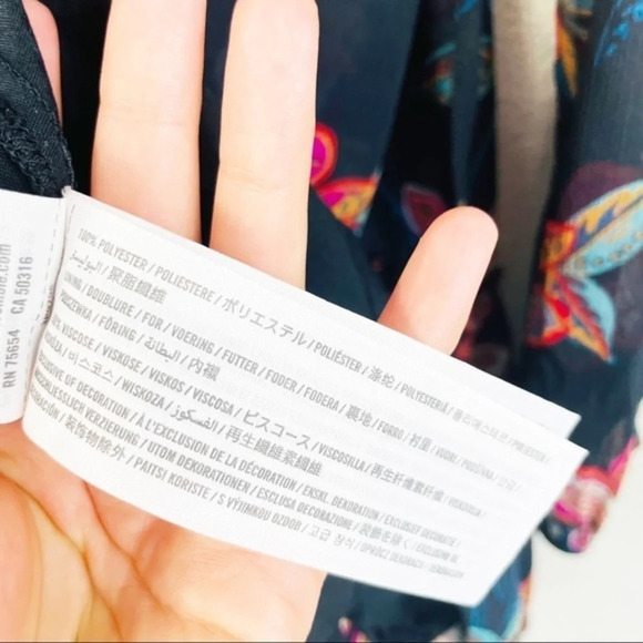 Hollister Black Floral Cold Shoulder Casual Dress Size XS - Picture 5 of 7